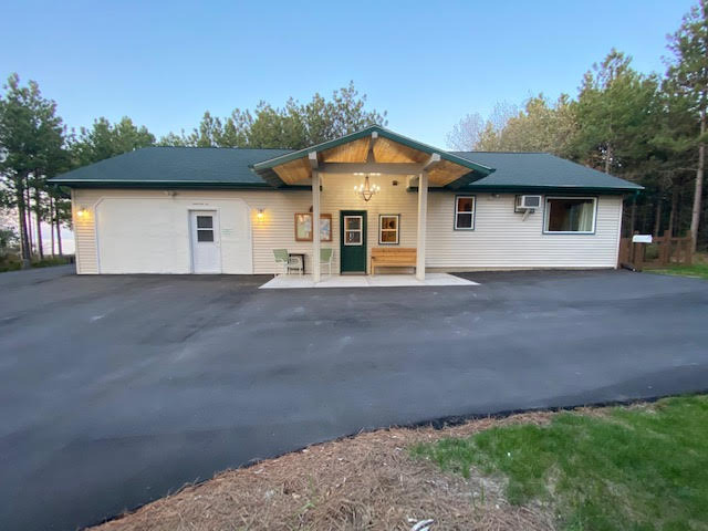 Peaceful Cottage On Lake Michigan - Beach Home for sale in Two Rivers, Wisconsin on Beachhouse.com