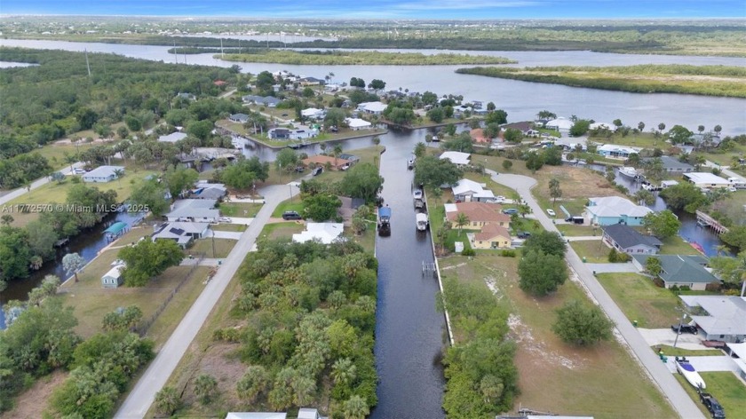 Boater's Dream in Paradise - Waterfront Lot in Palm Shores - Beach Lot for sale in Punta Gorda, Florida on Beachhouse.com