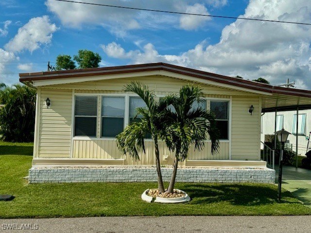 COMPLETE REMODEL!!  Inside, you'll find luxury vinyl waterproof - Beach Home for sale in North Fort Myers, Florida on Beachhouse.com