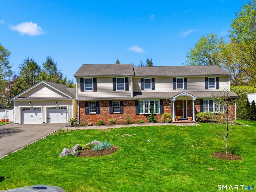 Offered for the first time in four decades, 33 Club Circle - Beach Home for sale in Stamford, Connecticut on Beachhouse.com