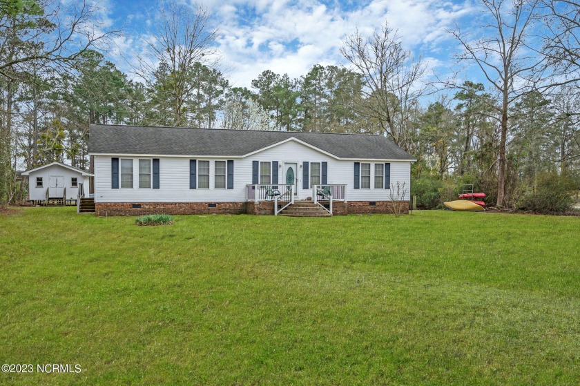 You don't want to miss this fantastic opportunity for river - Beach Home for sale in Belhaven, North Carolina on Beachhouse.com