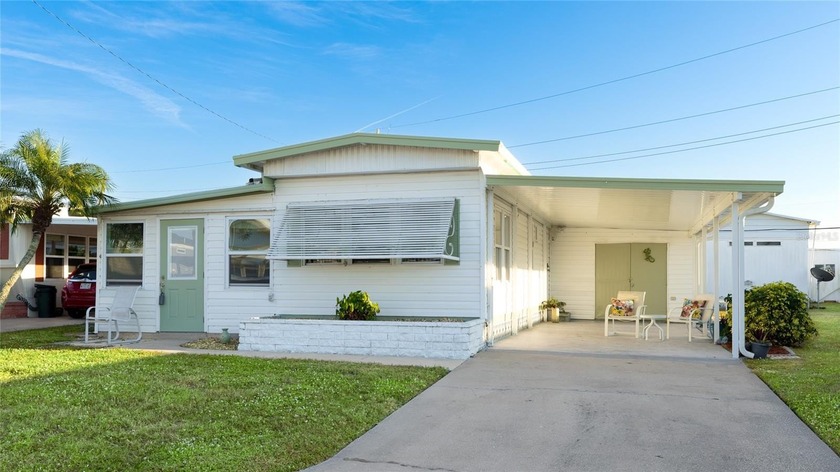 ASK ABOUT OWNER FINANCING!  Located in desirable, gated 55+ - Beach Home for sale in Palmetto, Florida on Beachhouse.com