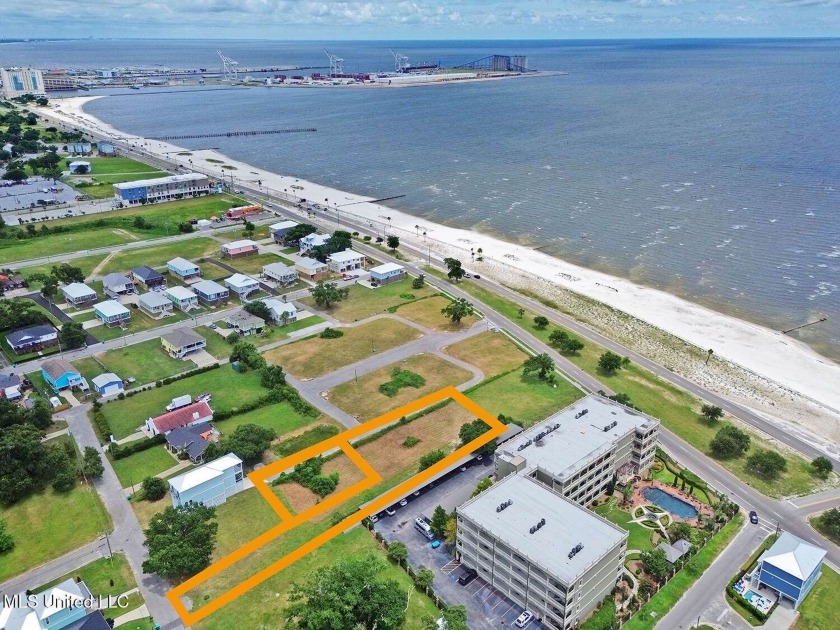 Looking for a lot that's over 1/2 acre to build your dream home - Beach Lot for sale in Gulfport, Mississippi on Beachhouse.com