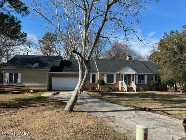 Searching for a home in a vibrant, welcoming community? Look no - Beach Home for sale in New Bern, North Carolina on Beachhouse.com