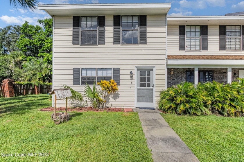 Welcome to Windsor Park Townhomes! This nicely updated 2 bedroom - Beach Townhome/Townhouse for sale in Palm Bay, Florida on Beachhouse.com