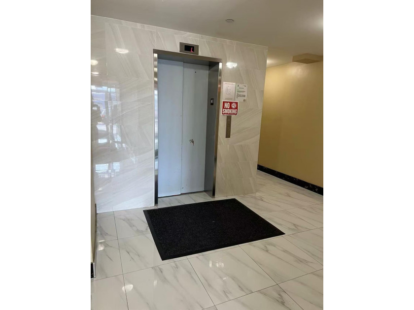 Bright and Beautiful 2 Brs. 2 Full Bath elevator condo in - Beach Condo for sale in Flushing, New York on Beachhouse.com