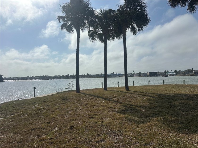 Don't miss this opportunity to own this gated gorgeous point - Beach Lot for sale in Rockport, Texas on Beachhouse.com