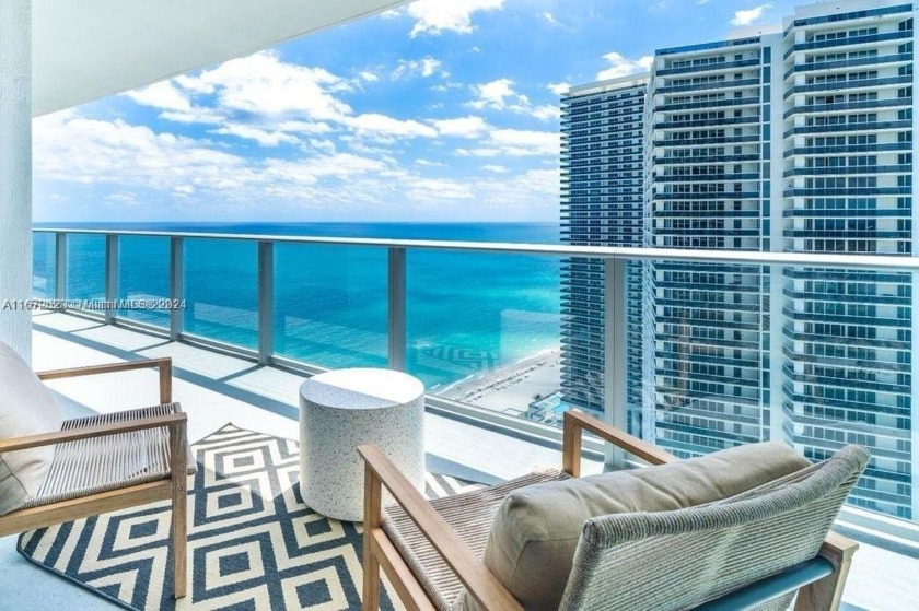 Fully furnished 1-bed, 1-bath condo in Hollywood Beach. April - Beach Condo for sale in Hollywood, Florida on Beachhouse.com