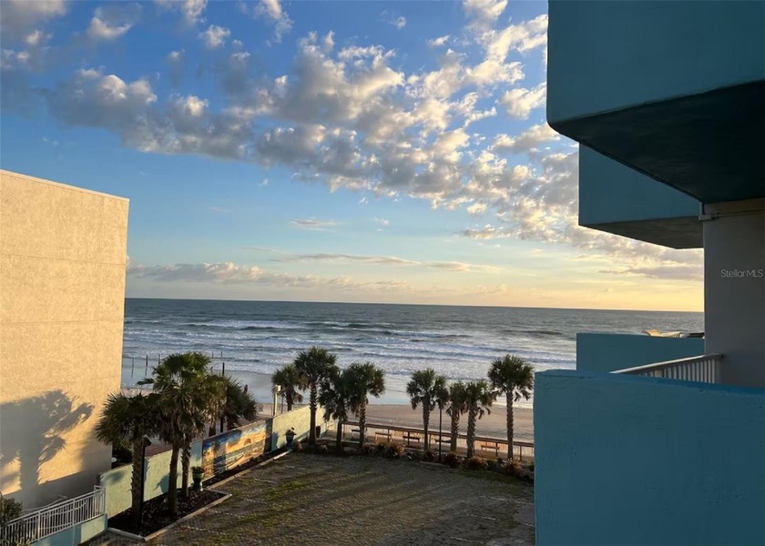 Located in the highly desirable Fountains Beach Resort, this - Beach Condo for sale in Daytona Beach, Florida on Beachhouse.com