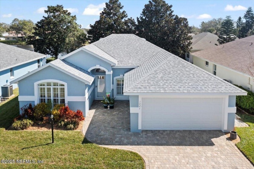 Discover this stunning 2-bedroom plus BONUS room, possible - Beach Home for sale in St Augustine, Florida on Beachhouse.com