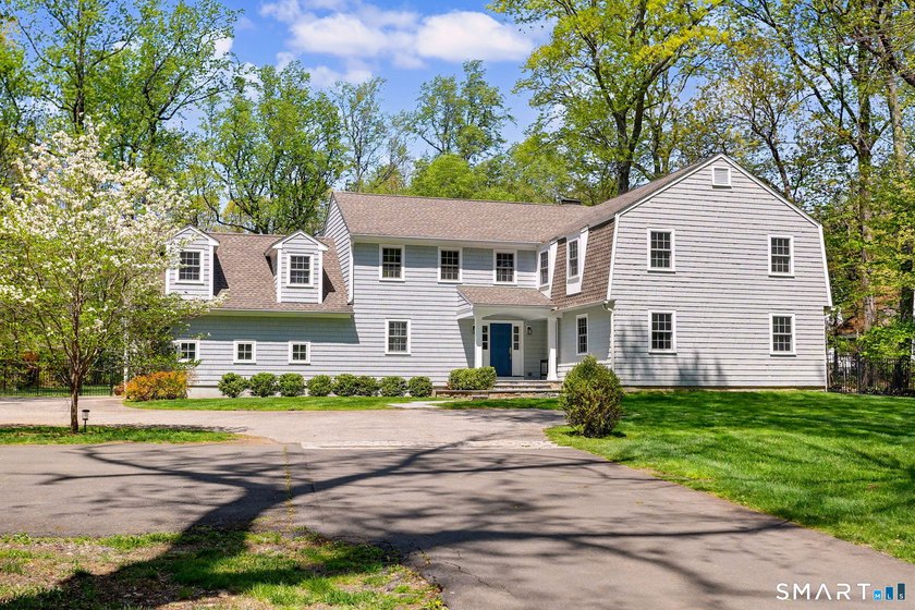 Welcome to 4 Cardinal Lane ~ a beautifully expanded and - Beach Home for sale in Westport, Connecticut on Beachhouse.com