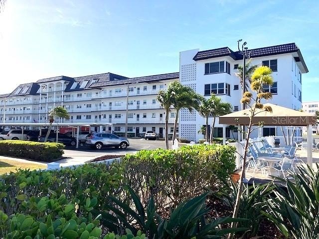 LUXURY WATERFRONT CONDO with BREATHTAKING VIEWS of the BOCA - Beach Condo for sale in Gulfport, Florida on Beachhouse.com