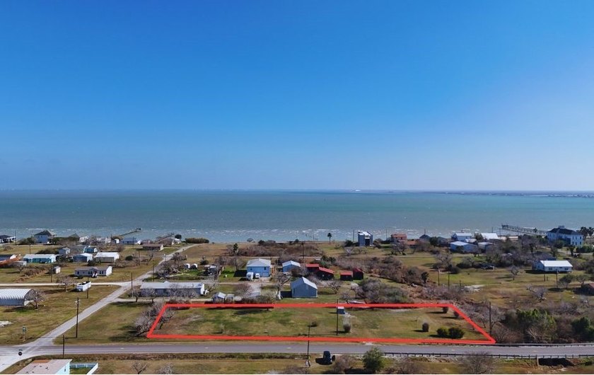 Great Opportunity to own 1.1479 acres comprised of 8 individual - Beach Lot for sale in Bayside, Texas on Beachhouse.com
