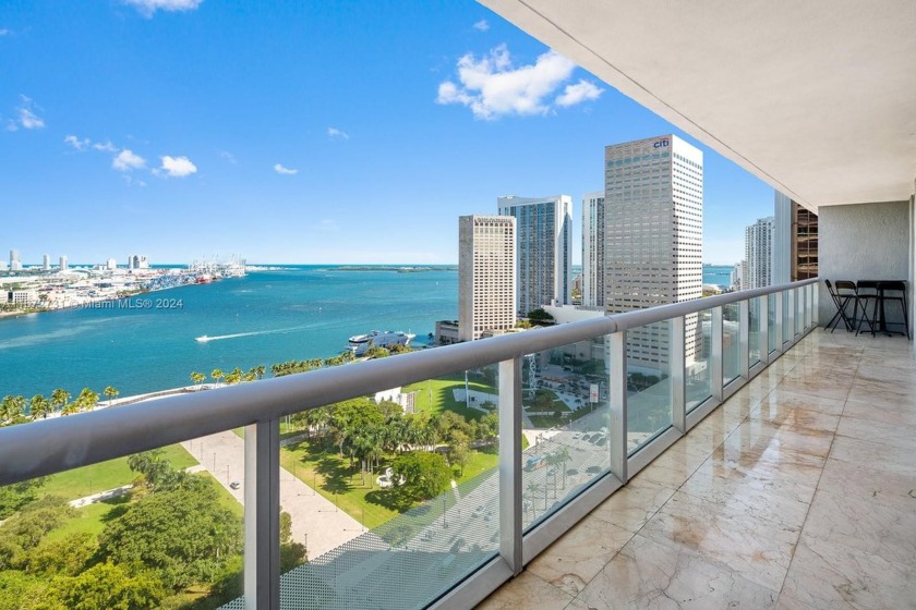 Direct and unobstructed endless views of the Biscayne Bay, Ocean - Beach Condo for sale in Miami, Florida on Beachhouse.com