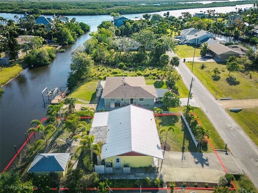 PRICED TO SELL!! Waterfront Opportunity in a DREAM Location - Beach Home for sale in Venice, Florida on Beachhouse.com