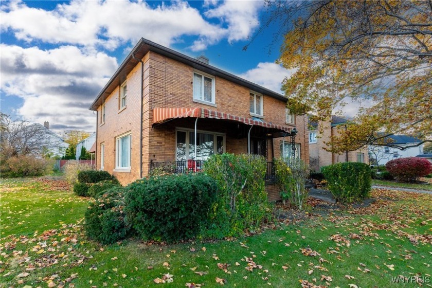 Wonderful West Side gem! This all-brick colonial home is - Beach Home for sale in Buffalo, New York on Beachhouse.com