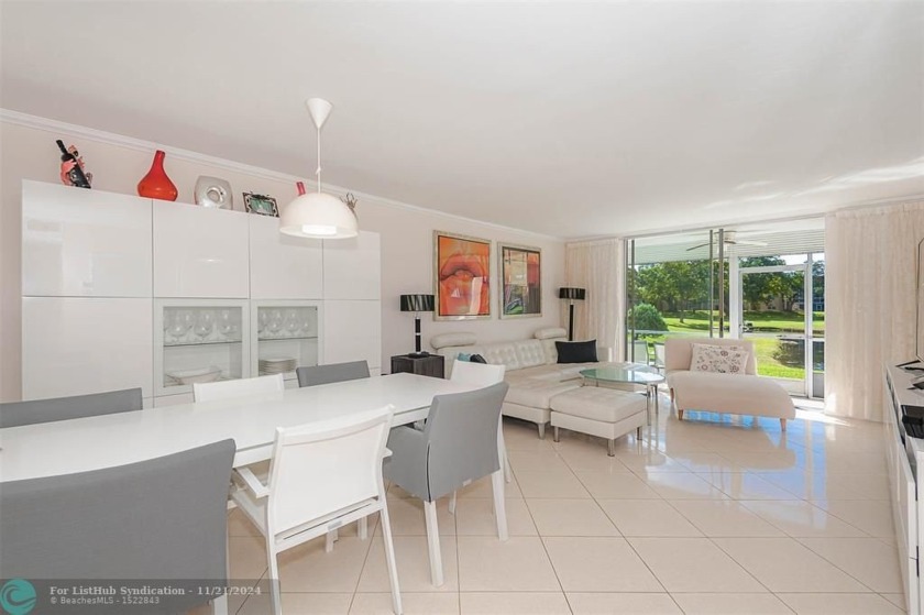 Luxury condo in Sunrise Lakes phase 3 larger in sq ft. very - Beach Condo for sale in Sunrise, Florida on Beachhouse.com