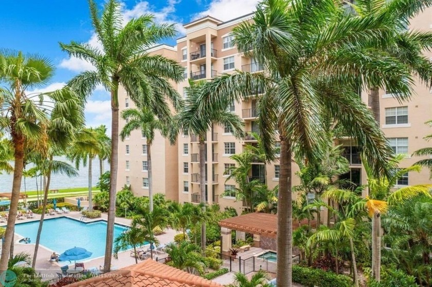 This is Florida Living at its Best! 2 bedroom /2 bath in the - Beach Condo for sale in West Palm Beach, Florida on Beachhouse.com