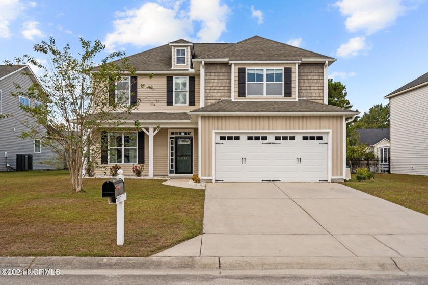 THIS BEAUTIFUL MOVE-IN READY, POND-FRONT HOME IS CALLING YOUR - Beach Home for sale in Leland, North Carolina on Beachhouse.com