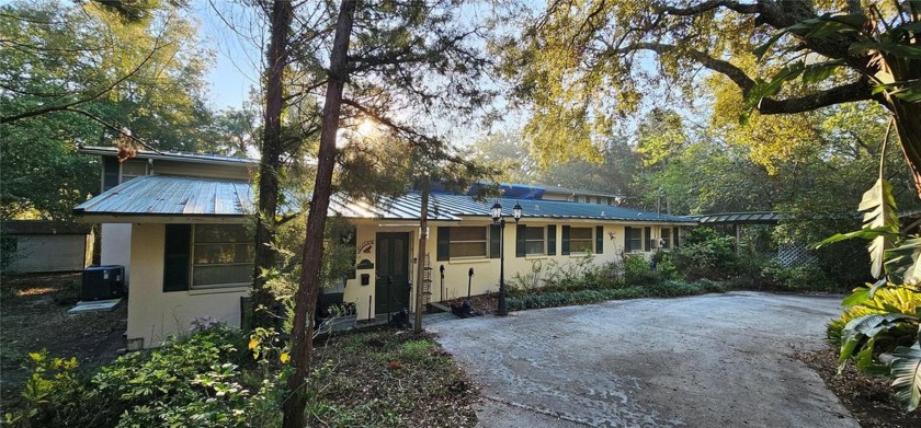 PRICE DROP! MOTIVATED SELLER! ENDLESS POSSIBILITIES WITH THIS - Beach Home for sale in Hudson, Florida on Beachhouse.com