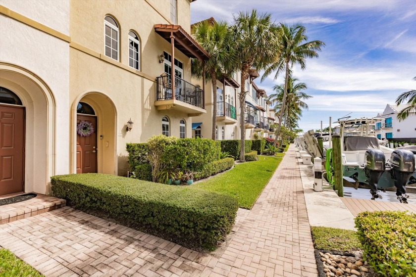 Boater's paradise! Private serene townhome community on the - Beach Townhome/Townhouse for sale in Boynton Beach, Florida on Beachhouse.com