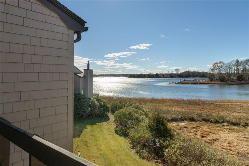 Waterfront townhome perfectly located in the quiet, picturesque - Beach Condo for sale in North Kingstown, Rhode Island on Beachhouse.com