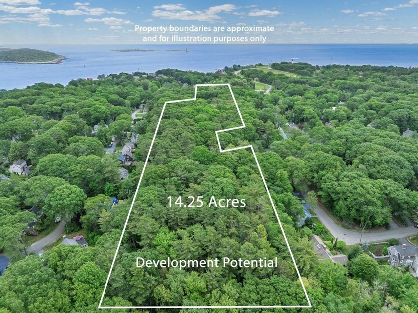 This 14.25-acre parcel on Shore Road in Cape Elizabeth is indeed - Beach Lot for sale in Cape Elizabeth, Maine on Beachhouse.com