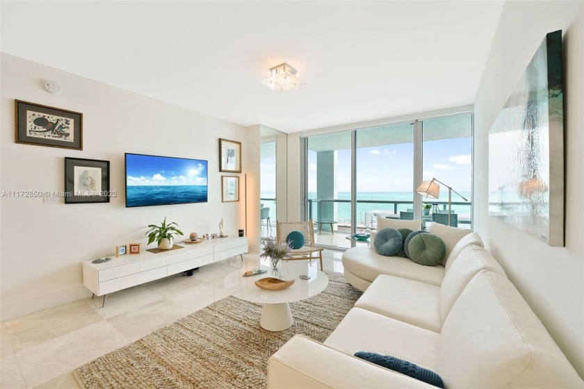 Rare opportunity! Listen to waves from your exquisite - Beach Condo for sale in Miami Beach, Florida on Beachhouse.com