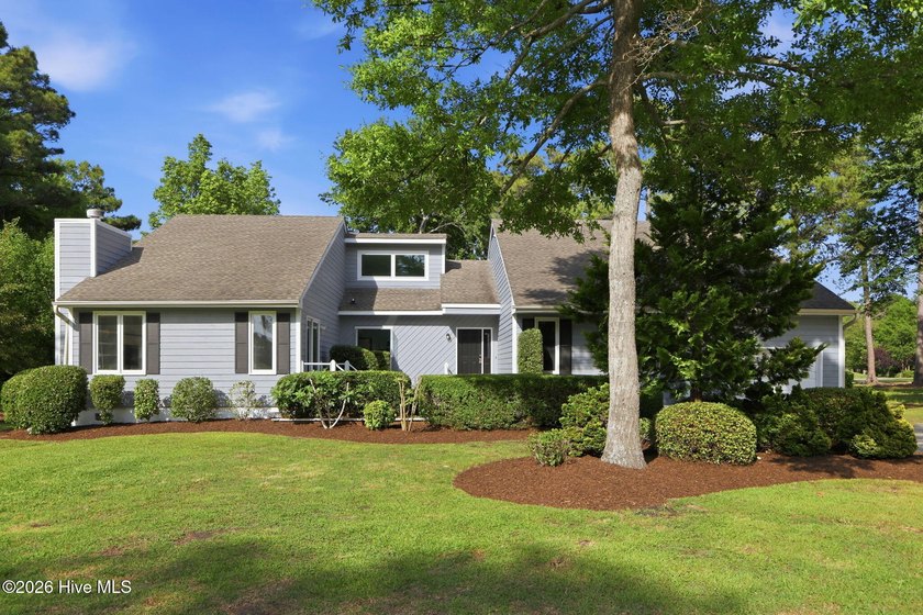 Exceptional opportunity in the highly desirable Brandywine Bay - Beach Home for sale in Morehead City, North Carolina on Beachhouse.com