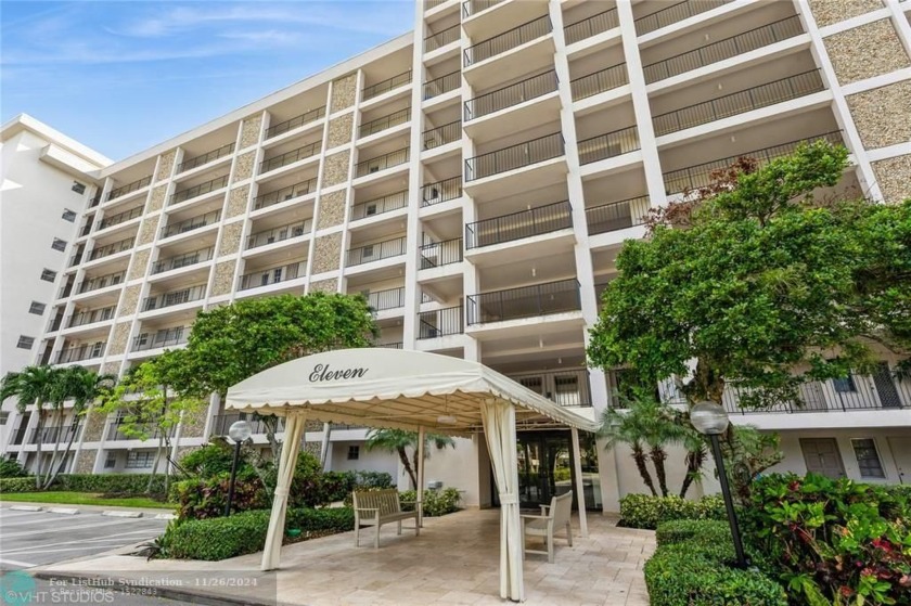 Top floor golf course views await!  This well kept 1 bedroom 1.5 - Beach Condo for sale in Pompano Beach, Florida on Beachhouse.com