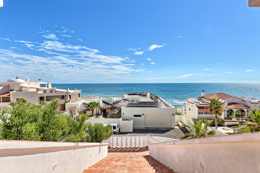 Vistas de Las Olas East Private suite for couples to enjoy the - Beach Vacation Rentals in Puerto Penasco, Sonora, Mexico on Beachhouse.com