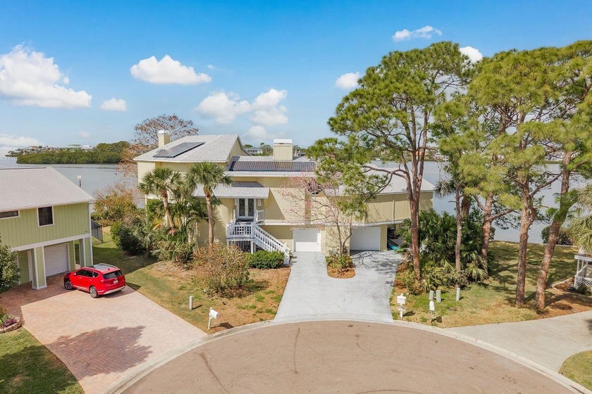 Welcome to 600 Soundview Drive, the ultimate boatable waterfront - Beach Home for sale in Palm Harbor, Florida on Beachhouse.com