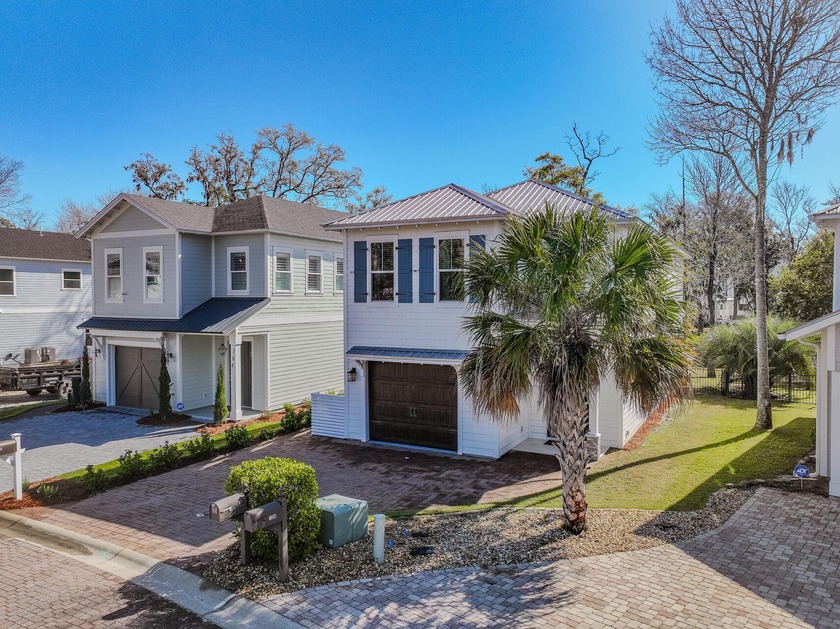Offering a stunning waterfront retreat with high-end finishes - Beach Home for sale in Santa Rosa Beach, Florida on Beachhouse.com