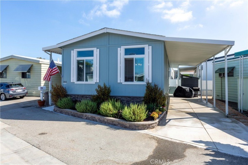 Only 9 months old with one owner! Meticulously cared for 2 - Beach Home for sale in Long Beach, California on Beachhouse.com