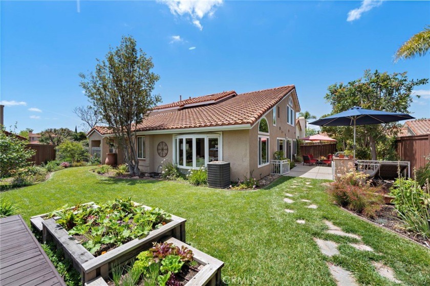 **HUGE LOT**Cul De Sac location adjacent to the Rancho Santa - Beach Home for sale in Rancho Santa Margarita, California on Beachhouse.com