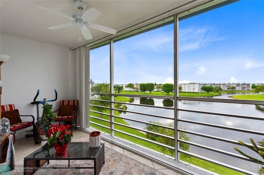 This Lovely Condo Features Two Bedrooms, Two Bathrooms And Is - Beach Condo for sale in Boca Raton, Florida on Beachhouse.com