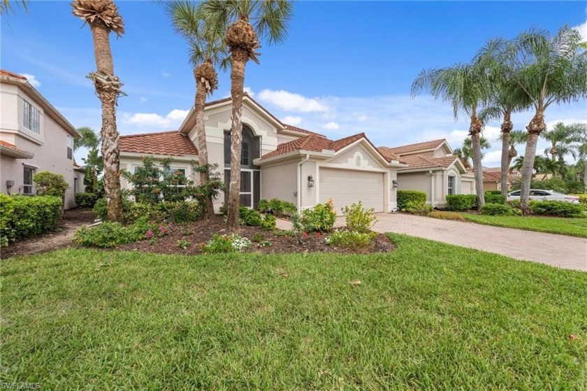 If you are looking for a fantastic property in Colonial Country - Beach Home for sale in Fort Myers, Florida on Beachhouse.com