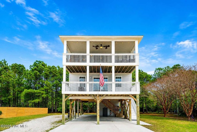 Price Improvement -- Coastal Living with Space, Privacy & No - Beach Home for sale in Hampstead, North Carolina on Beachhouse.com