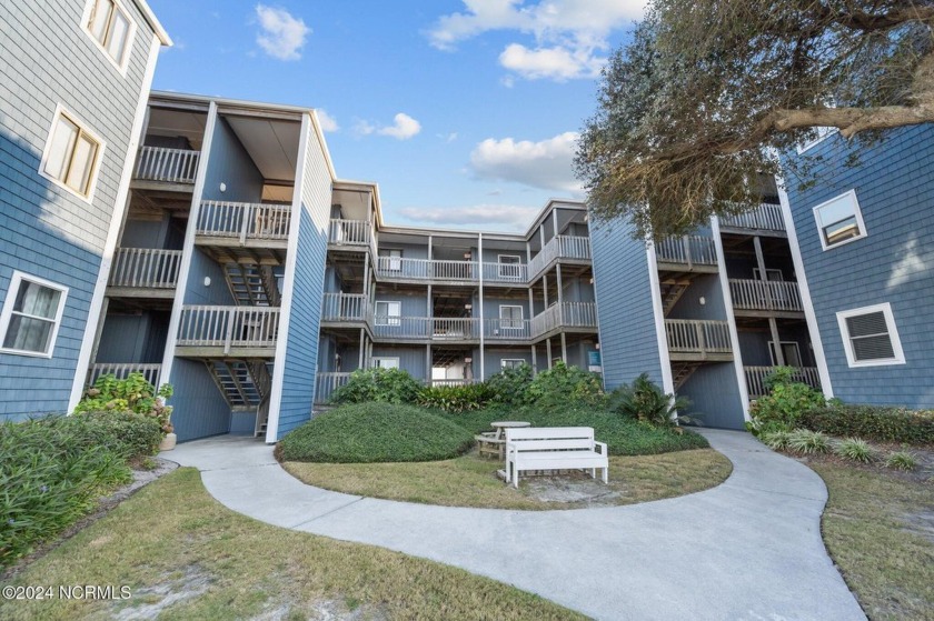 Perched on the 3rd floor, this charming 1-bedroom, 1-bath unit - Beach Condo for sale in North Topsail Beach, North Carolina on Beachhouse.com