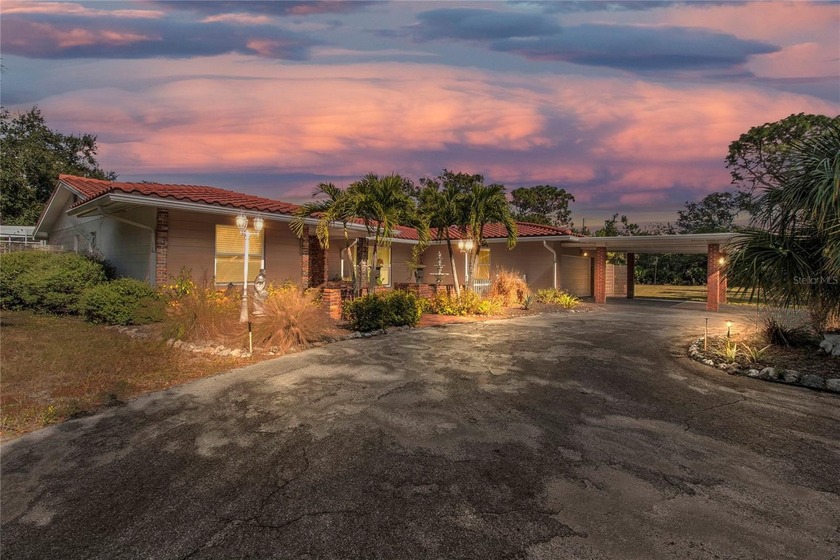 One or more photo(s) has been virtually staged. Retro Sarasota - Beach Home for sale in Sarasota, Florida on Beachhouse.com