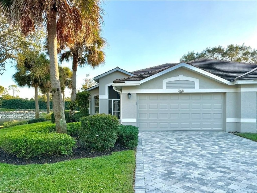 Beautiful 2 BR + DEN  Villa  Naples Heritage Golf and Country - Beach Home for sale in Naples, Florida on Beachhouse.com