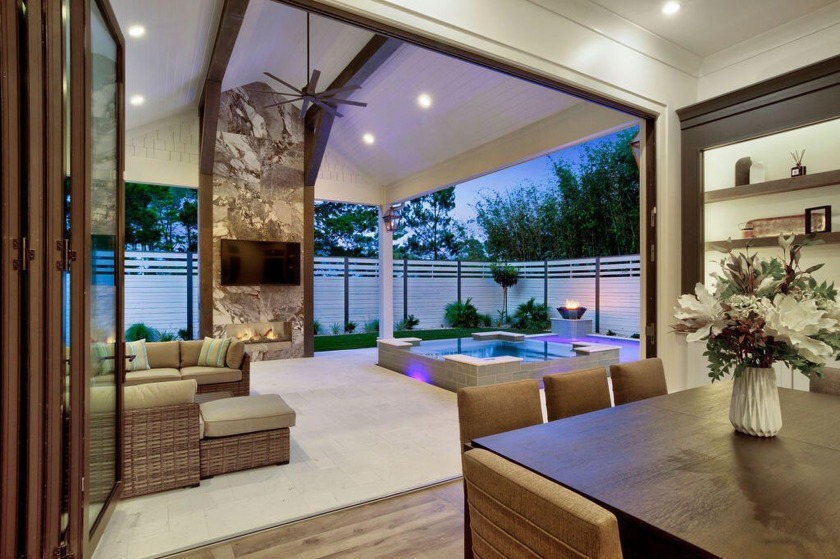 The Beach Escape truly holds up to its name. This exquisite - Beach Home for sale in Santa Rosa Beach, Florida on Beachhouse.com