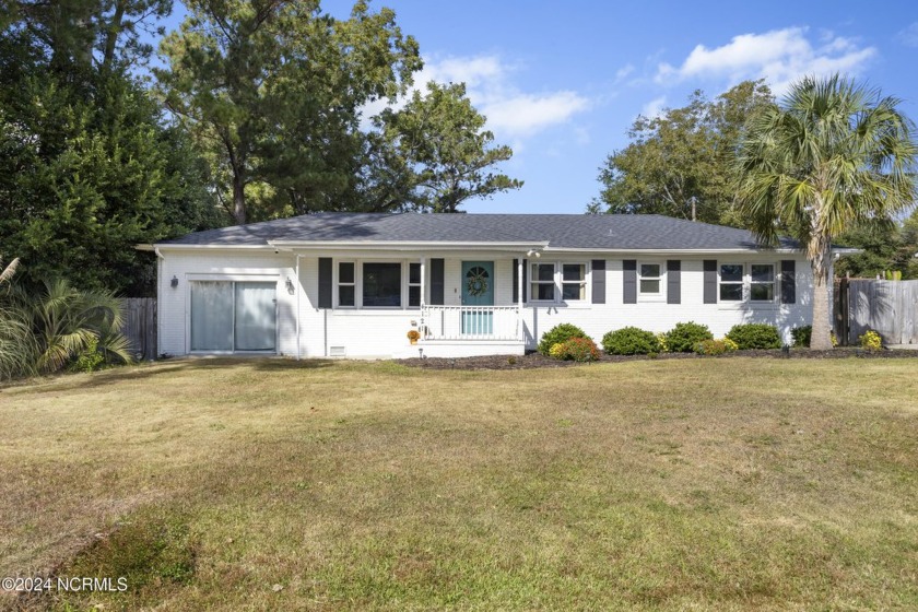 Discover coastal living at its finest in this beautifully - Beach Home for sale in Wilmington, North Carolina on Beachhouse.com