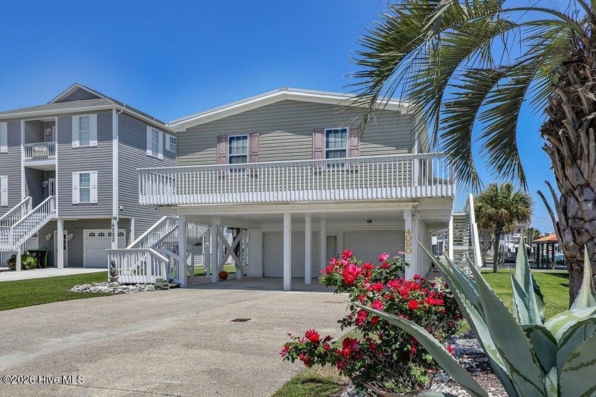 Looking for true deep water canal home with a 7k and 10k boat - Beach Home for sale in Surf City, North Carolina on Beachhouse.com