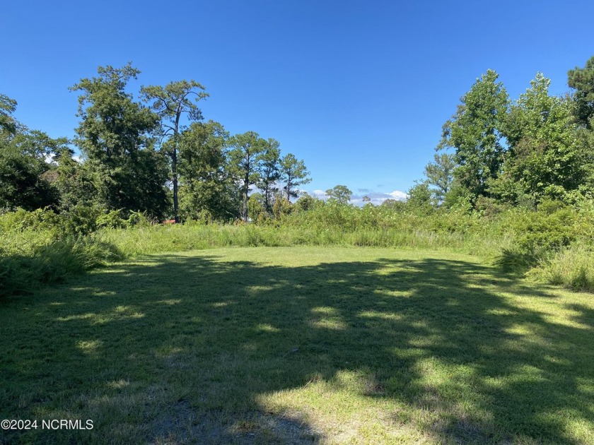 Spectacular waterfront lot located in the gated community of - Beach Lot for sale in Sneads Ferry, North Carolina on Beachhouse.com