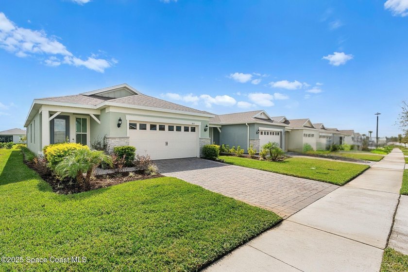 Skip the wait and move right into a never-lived-in Hallmark - Beach Home for sale in Melbourne, Florida on Beachhouse.com