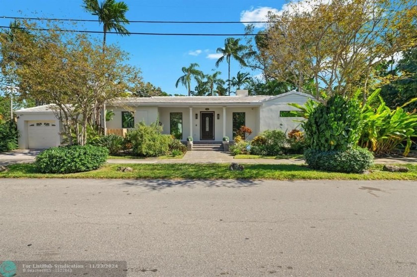 Classic Victoria Park Pool Home on a Spacious Corner Lot- A - Beach Home for sale in Fort Lauderdale, Florida on Beachhouse.com