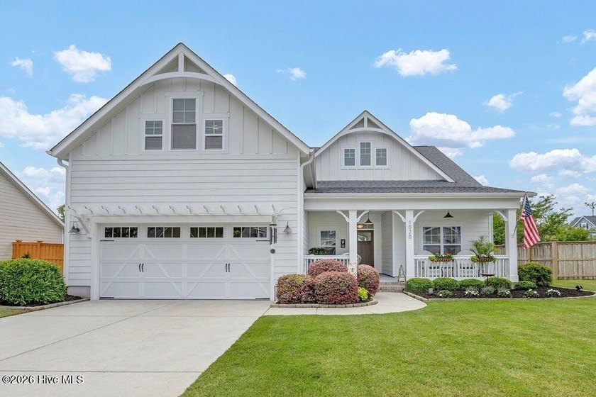Thoughtful design and meticulous maintenance come together in - Beach Home for sale in Wilmington, North Carolina on Beachhouse.com