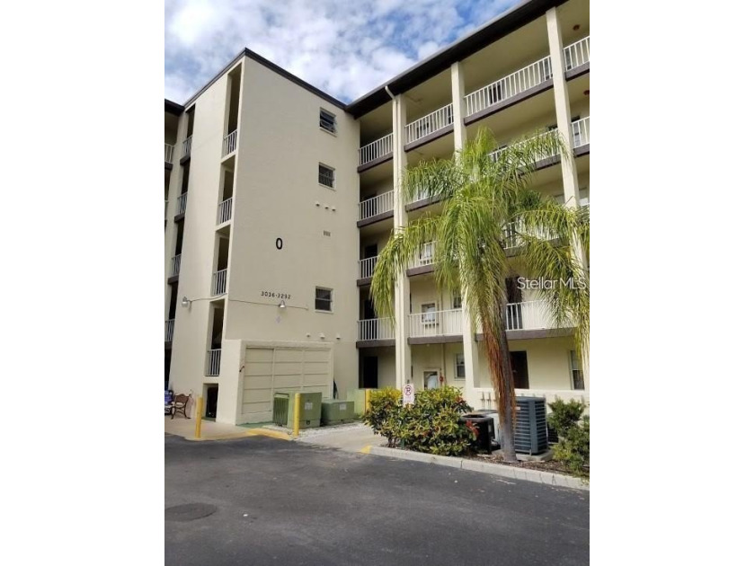 Active 55+ community one of the lowest Condo Fee in the area - Beach Condo for sale in Bradenton, Florida on Beachhouse.com