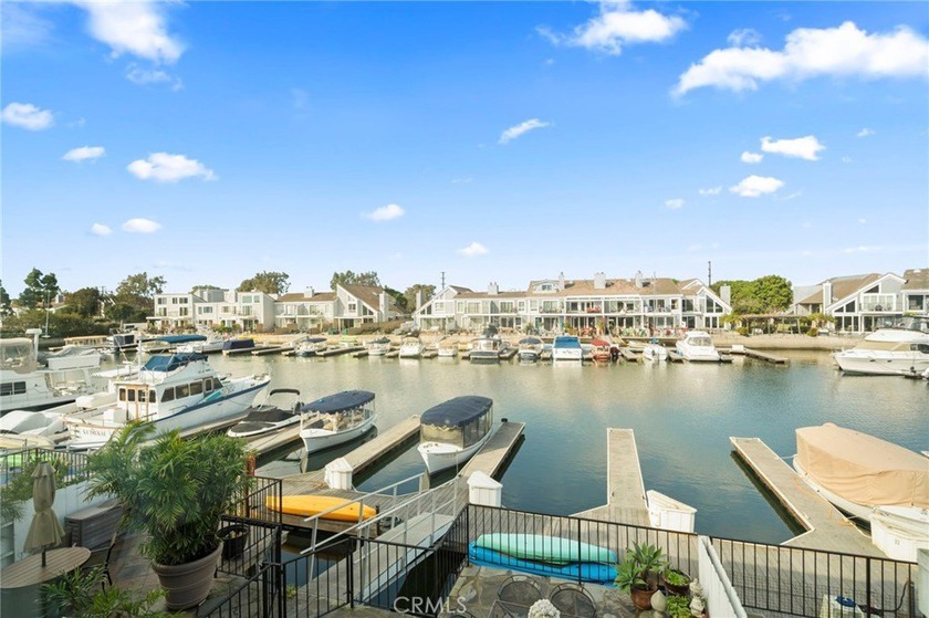 Located in the highly sought-after Seagate community, this - Beach Home for sale in Huntington Beach, California on Beachhouse.com